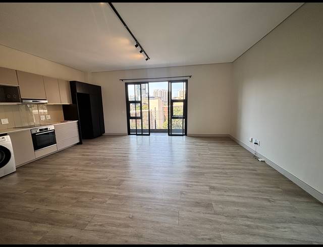 1 BEDROOM APARTMENT FOR SALE IN SANDOWN